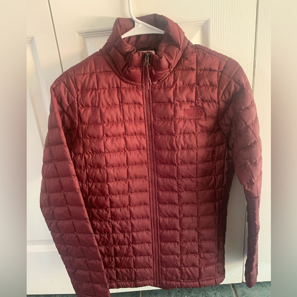 North face coat jacket used a couple times size small